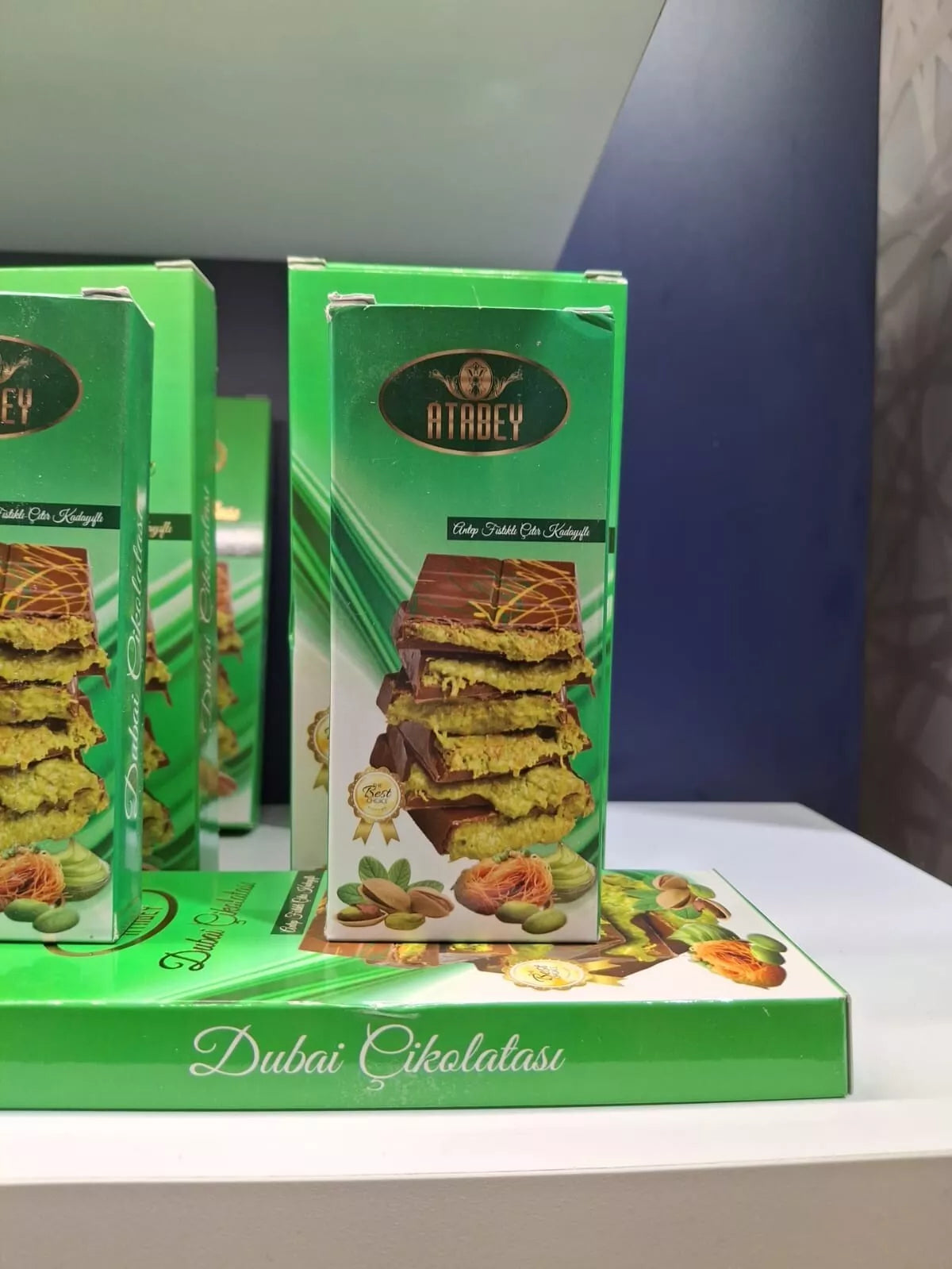 Small Dubai Chocolate Bar – Milk Chocolate & Pistachio (By Atabey) | Chocolate | (100g)